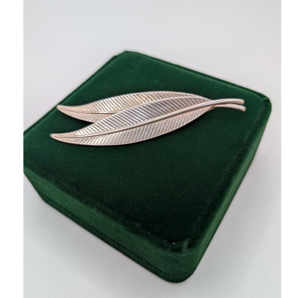 Vintage Jewelart Two Leaf Brooch in Sterling Silver